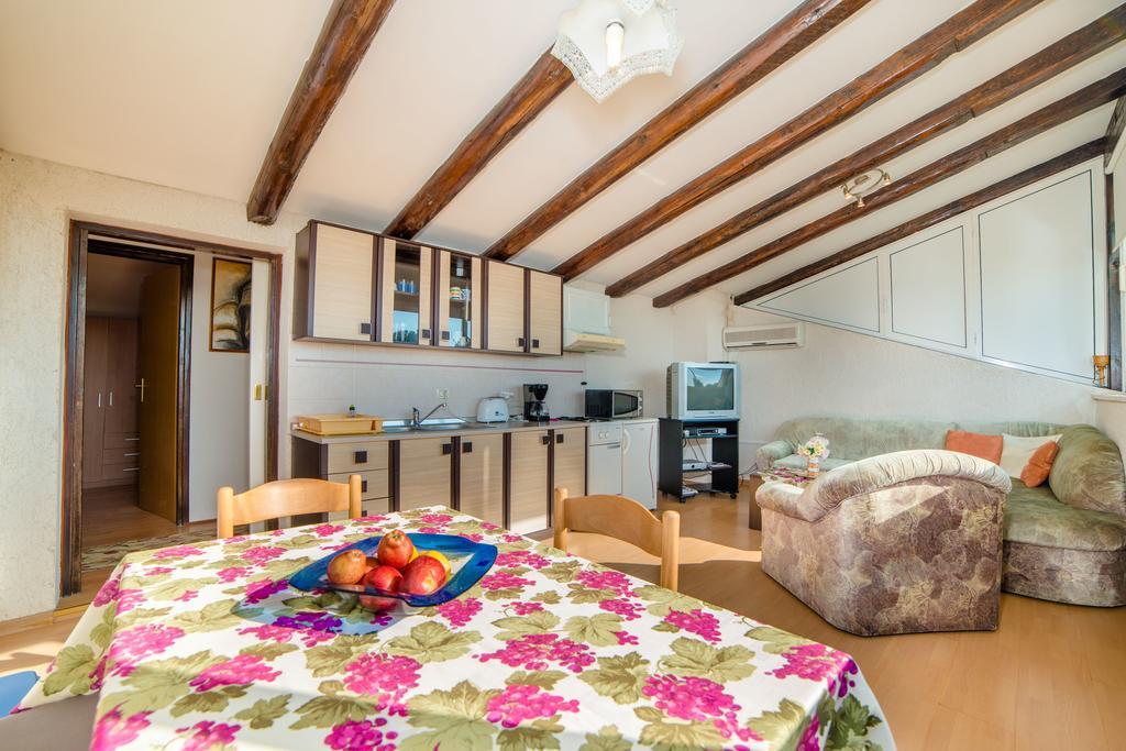 Apartments Daria Rovinj Room photo